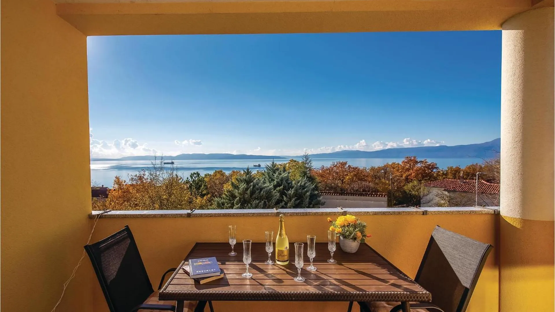 Nice Apartment In Kostrena With House Sea View