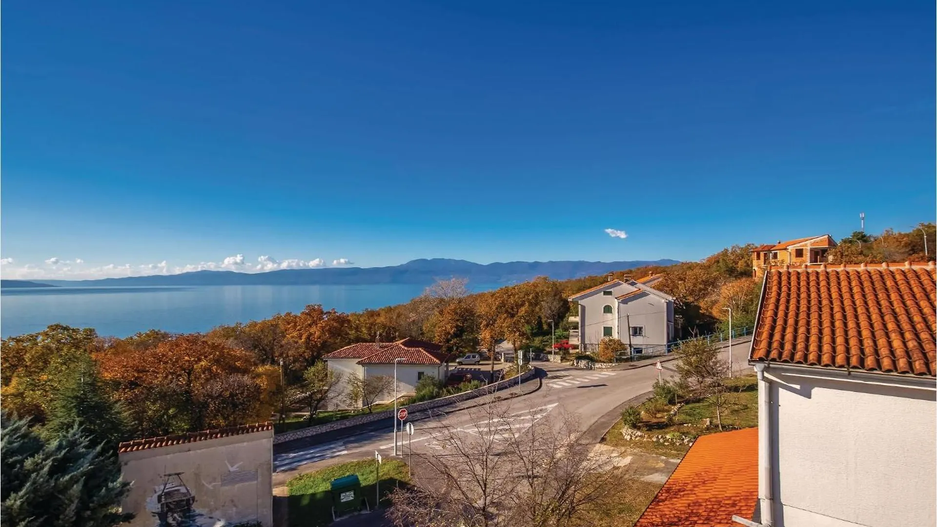 Nice Apartment In Kostrena With House Sea View Croaţia