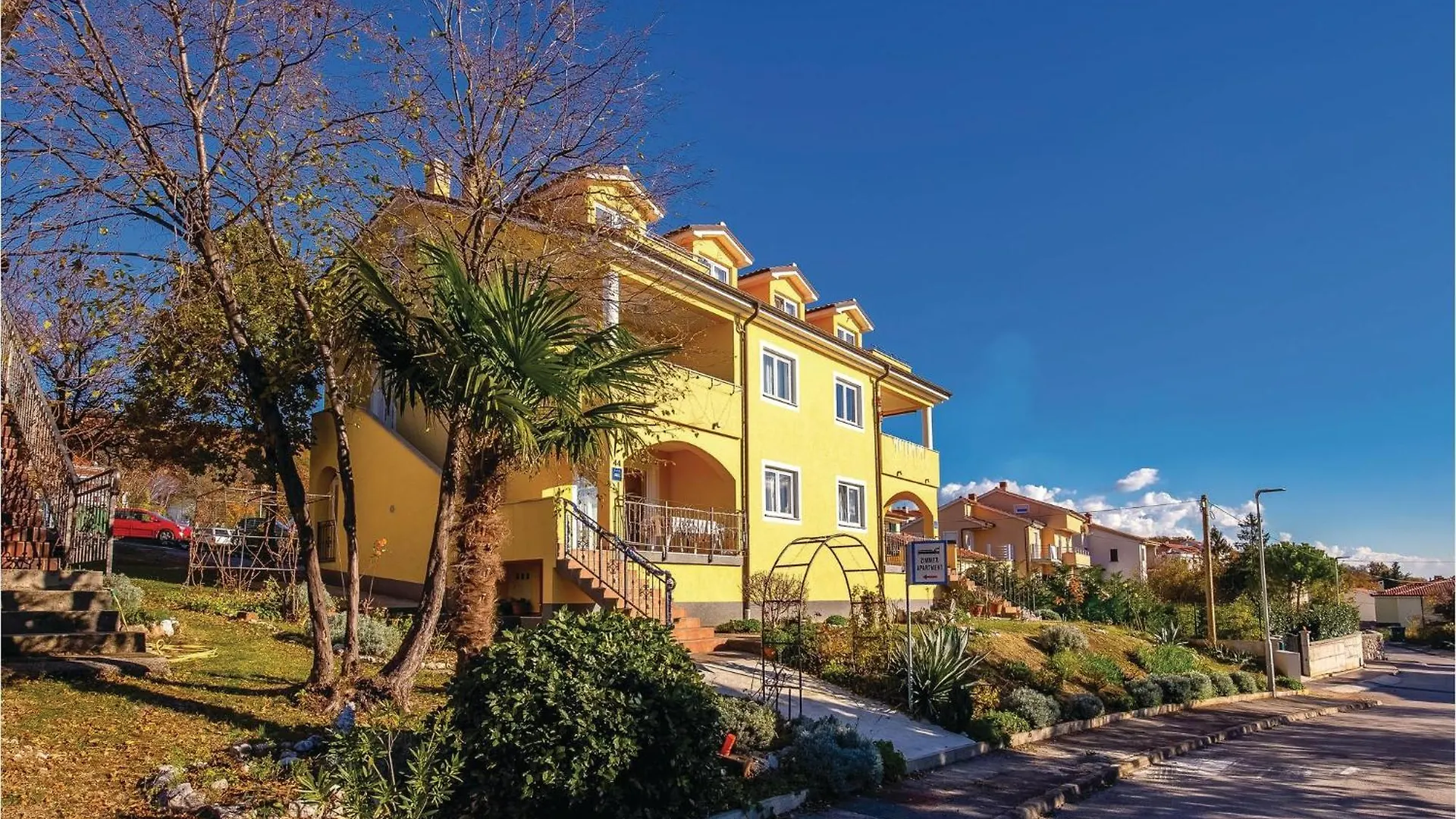 Nice Apartment In Kostrena With House Sea View
