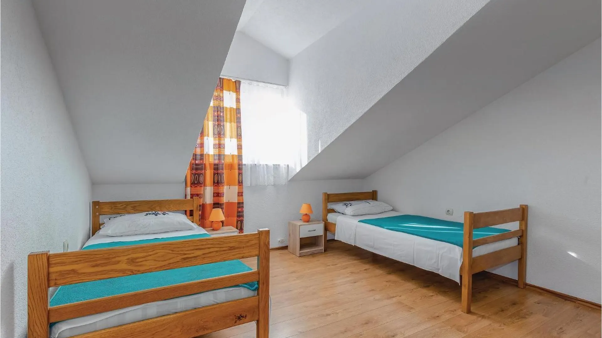 Nice Apartment In Kostrena With House Sea View